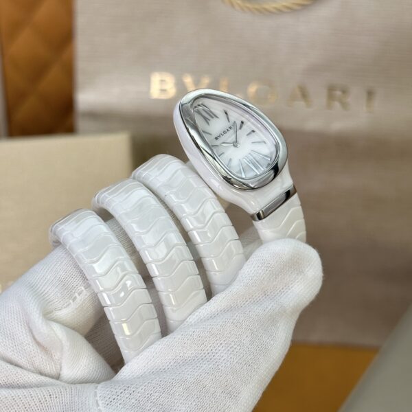 6 BVLGARI Serpenti 32HF00 (White Dial, Steel & Ceramic)