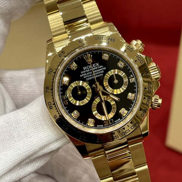 Rolex Cosmograph Daytona M116508-0016 (Gold, Black Cerachrom Bezel)
