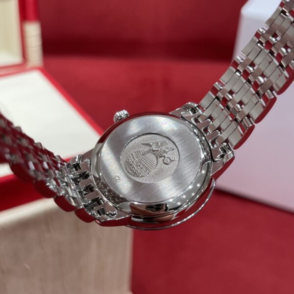 7 Omega De Ville Prestige 424.10.33.20.52.001 (Gold Hands, Silk Dial, Diamond Hour Markers, Stainless Steel Case)