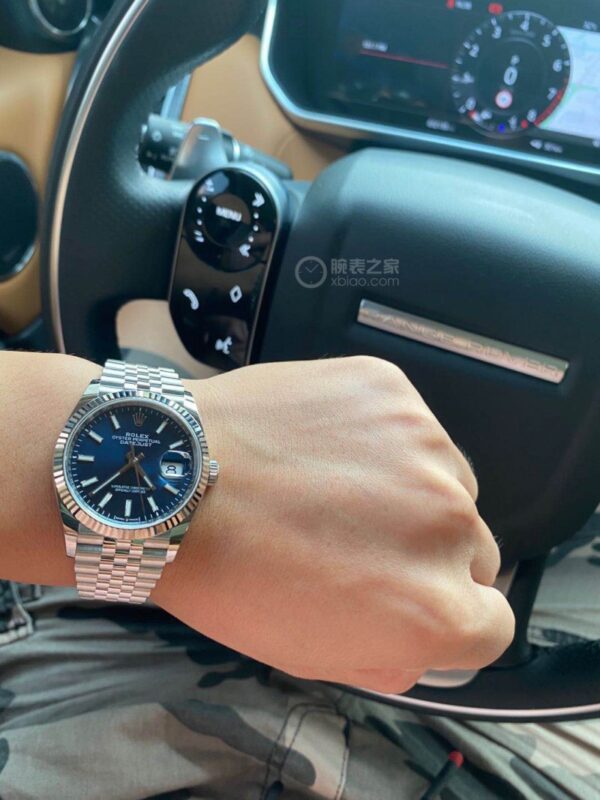 Rolex Datejust m126334-0002 (Blue Dial, Five-Piece Link Bracelet)