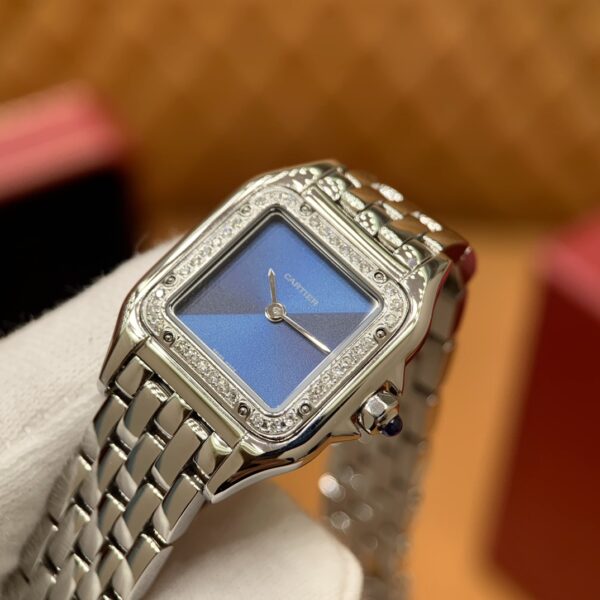 Cartier Leopard Series W4PN0013 (Small Size) (Natural Diamond Version)