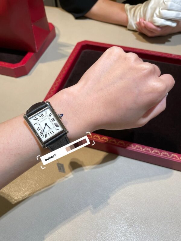 Cartier Tank Series WSTA0041 (New Medium, Stainless Steel, Pearl Silver Dial, Black Calfskin Leather Strap)