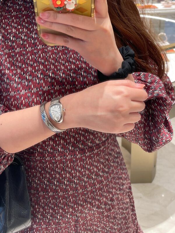 Bvlgari Serpenti Series 101828 SP35C6SS.1T/L (White, Stainless Steel, Pink Spinel Crown, Swiss Quartz Movement)