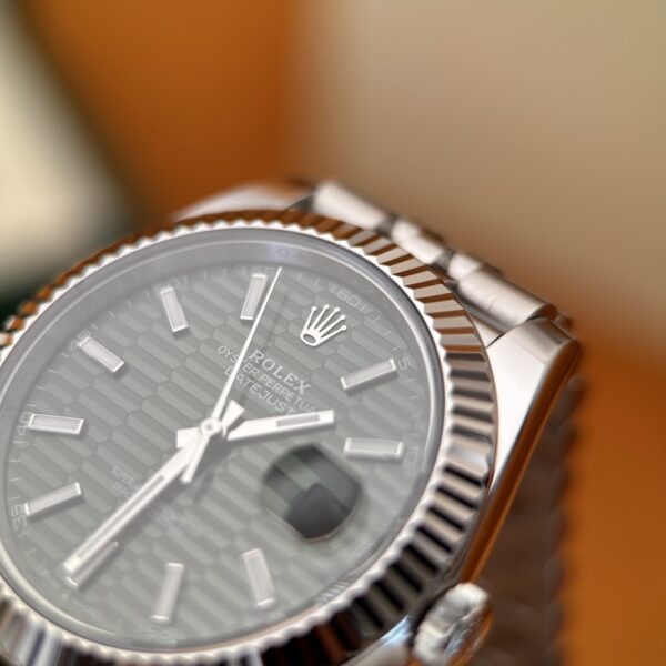 Rolex Datejust M126334-0030 (Green Wave Dial, 41mm)