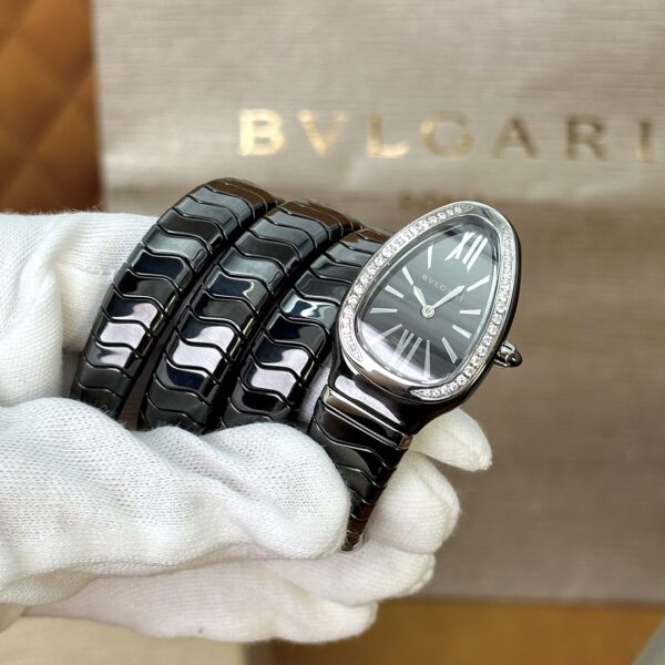 7 BVLGARI Serpenti 33HF00 (Black Dial, Steel & Ceramic)