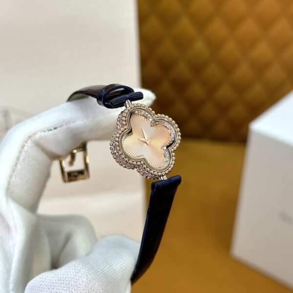 Van Cleef & Arpels Alhambra (Guilloché 18K Rose Gold Dial)
