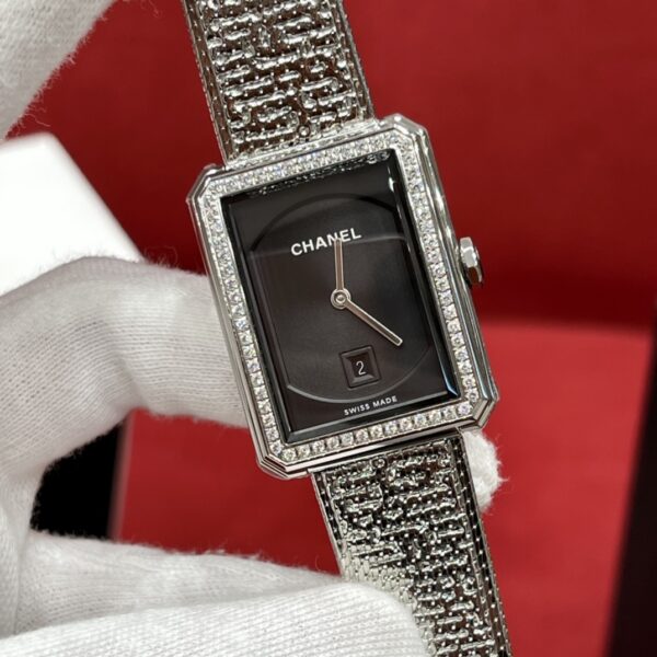 Chanel BOY•FRIEND Series (Diamond-Studded Stainless Steel, Sapphire Crystal)
