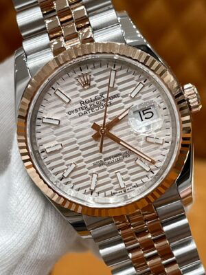 Rolex Datejust m126231-0033 (Silver Fluted Dial)