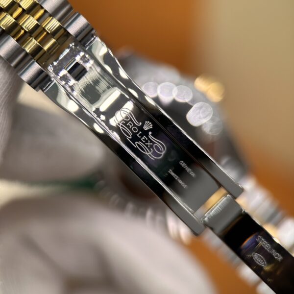 Rolex Datejust M278343RBR-0020 (White Dial, Diamond Bezel, 31mm)