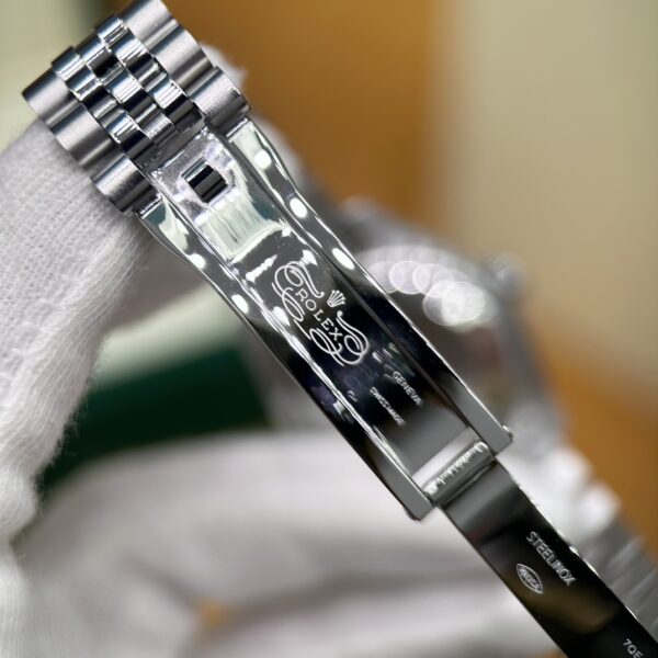 Rolex Datejust M278344RBR-0028 (Deep Purple Dial, Diamond Bezel, 31mm)