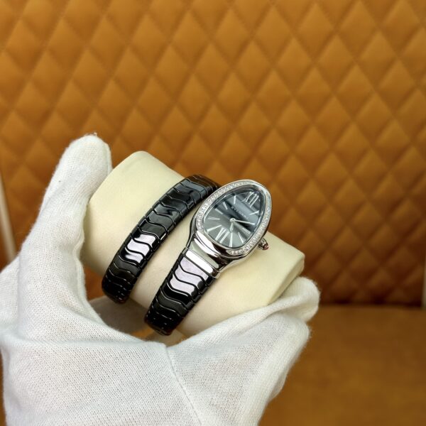 8 BVLGARI Serpenti 28HF00 (Black Dial, Steel & Ceramic Diamond-Set Silver Bezel)