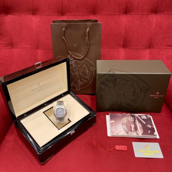 Patek Philippe Nautilus Ref. 5711/1A-001 (Blue Dial)