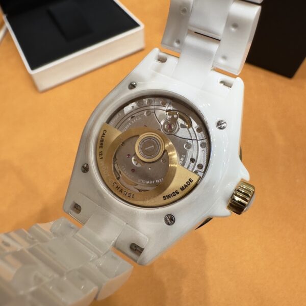 Chanel J12 Series H9540 (Ceramic & 18K Yellow Gold, White Dial)