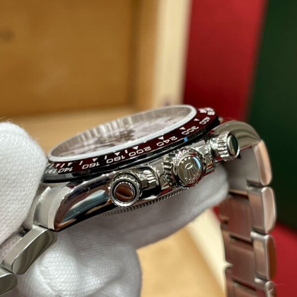 Rolex Cosmograph Daytona M116500LN-0001 (White Dial & Black Bezel)