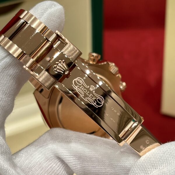 Rolex Cosmograph Daytona M116505-0013 (Rose Gold, Black Cerachrom Bezel)