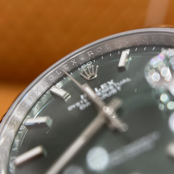 Rolex Datejust m126334-0029 (Green Dial)