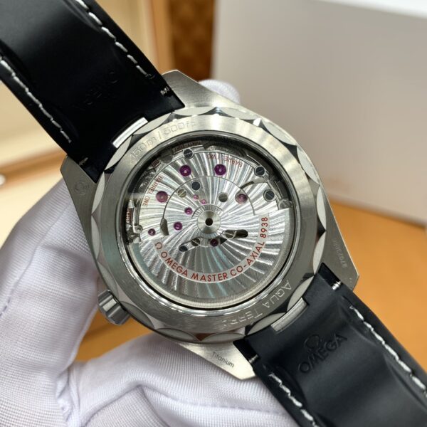 Omega Seamaster Aqua Terra Worldtimer 220.92.43.22.99.001 (Titanium Black, 43mm)