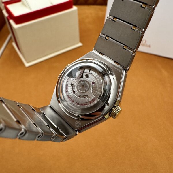 Omega Constellation Steel and Gold, White Dial, 29mm, Automatic Mechanical 131.20.29.20.02.002